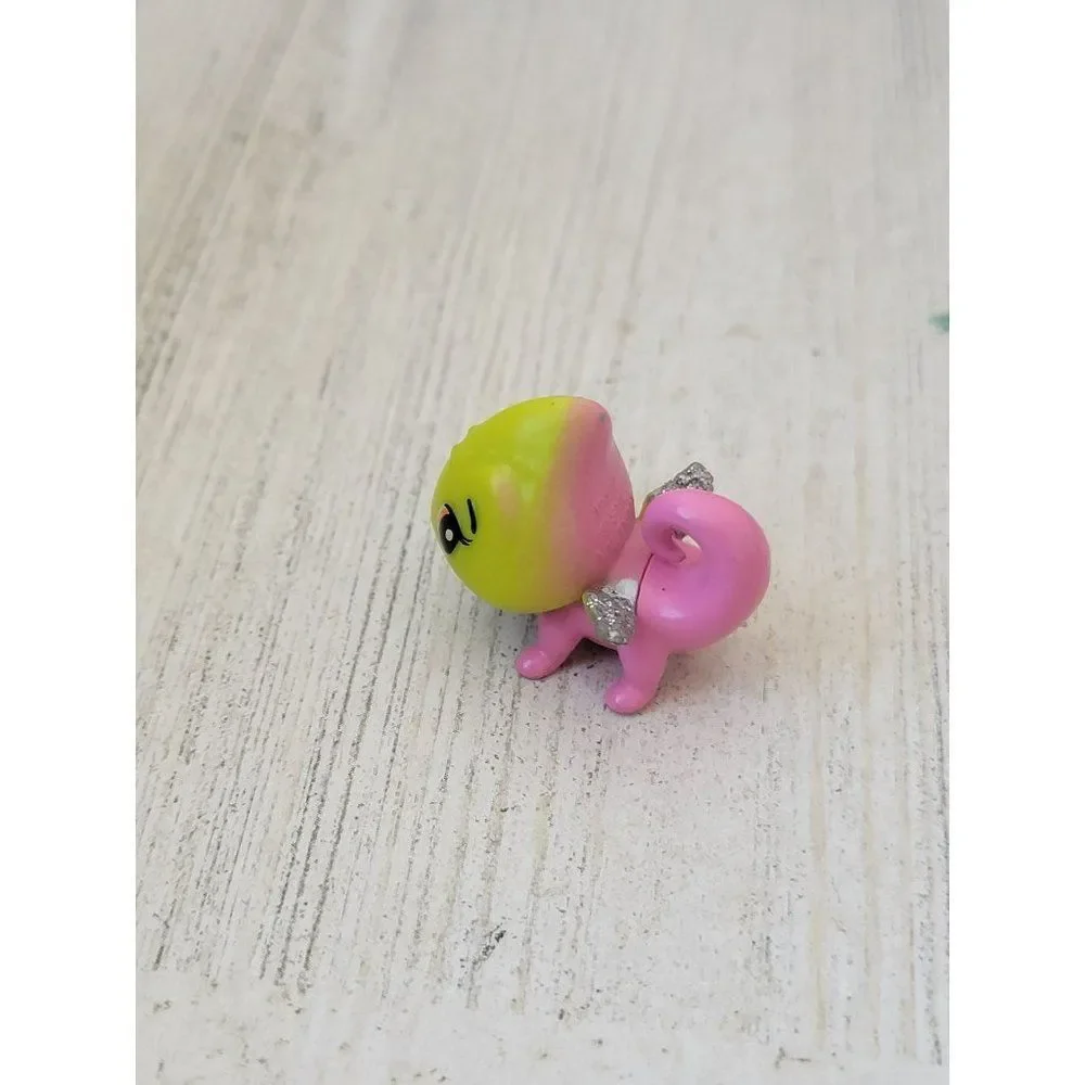 SML‎ hatchimals mini iguana glitter toy figure